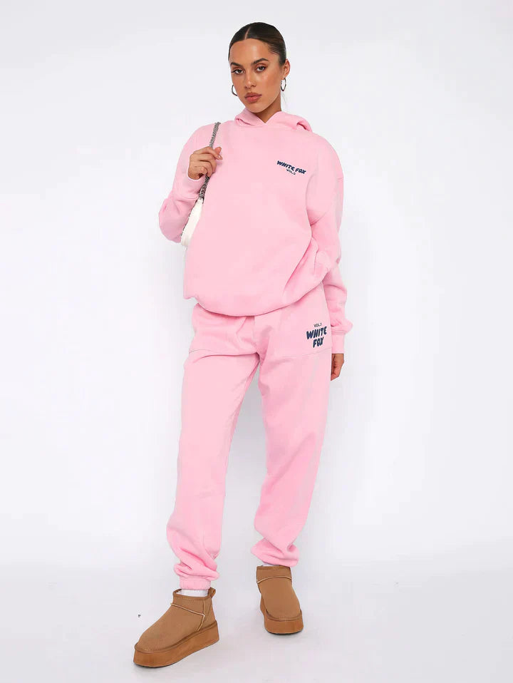 Ernesti -Puzen sweater set for women with a modern backendailna