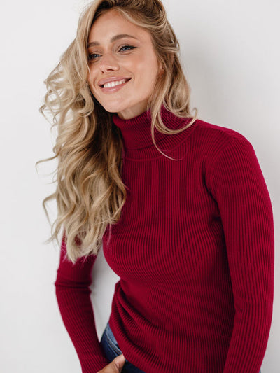 Sweater in stylish two -color design with turtleneck for women