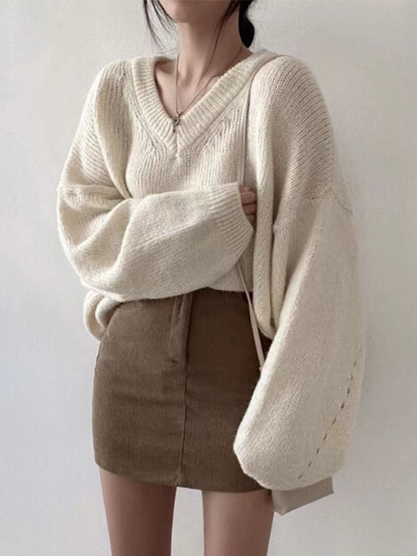 Knitted V-neck sweater for women