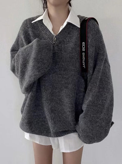 Knitted V-neck sweater for women