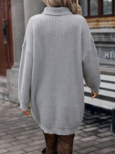 Vintage style sweater with turtleneck and two-tone design for women