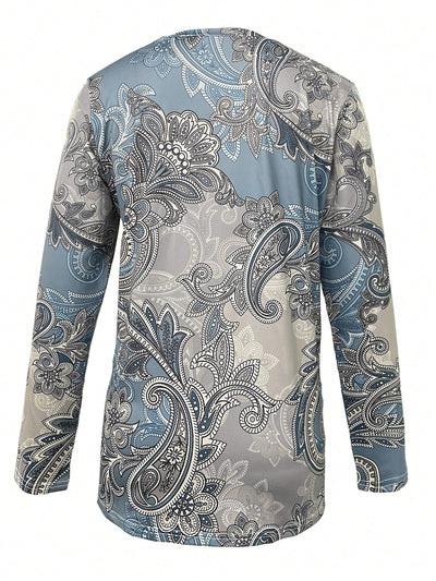 Elegant women's sweater with art printing for winter