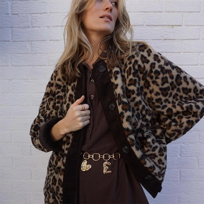 Leah | Jacket with an O-neck and leopard print