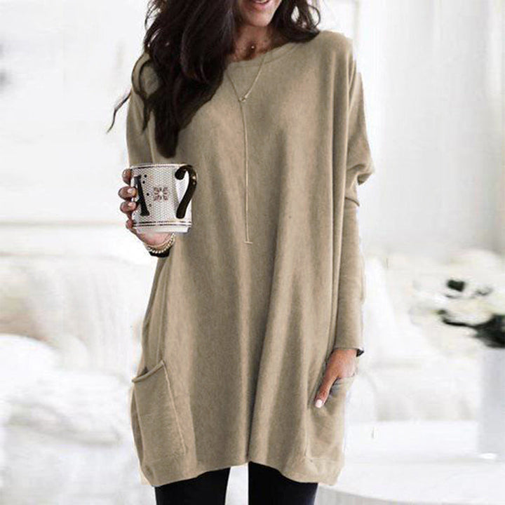 Stylish and versatile sweater for everyday life in unified with pockets