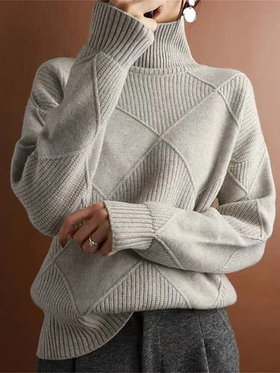 Knitting sweaters with high collar and modern color contrast