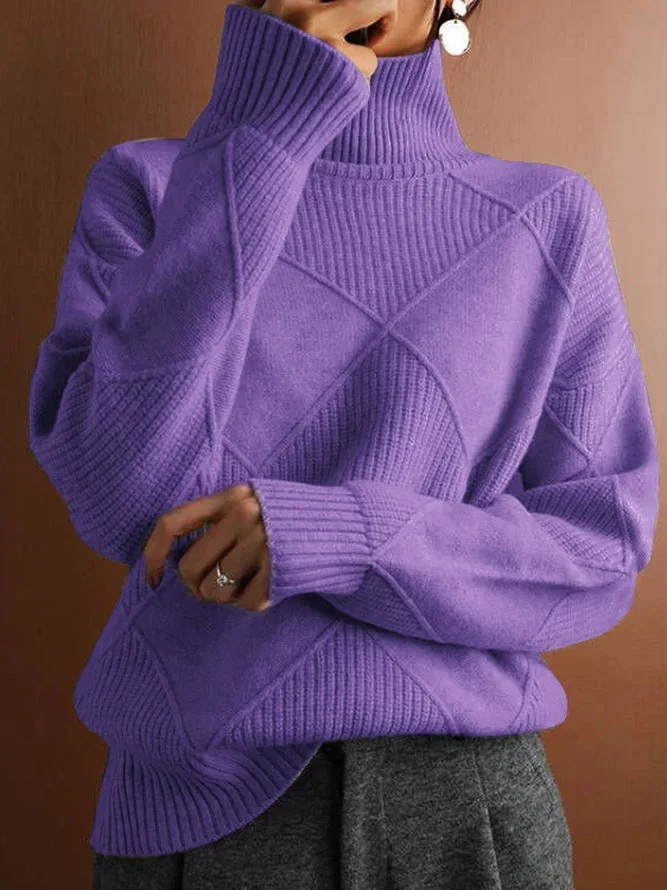 Knitting sweaters with high collar and modern color contrast
