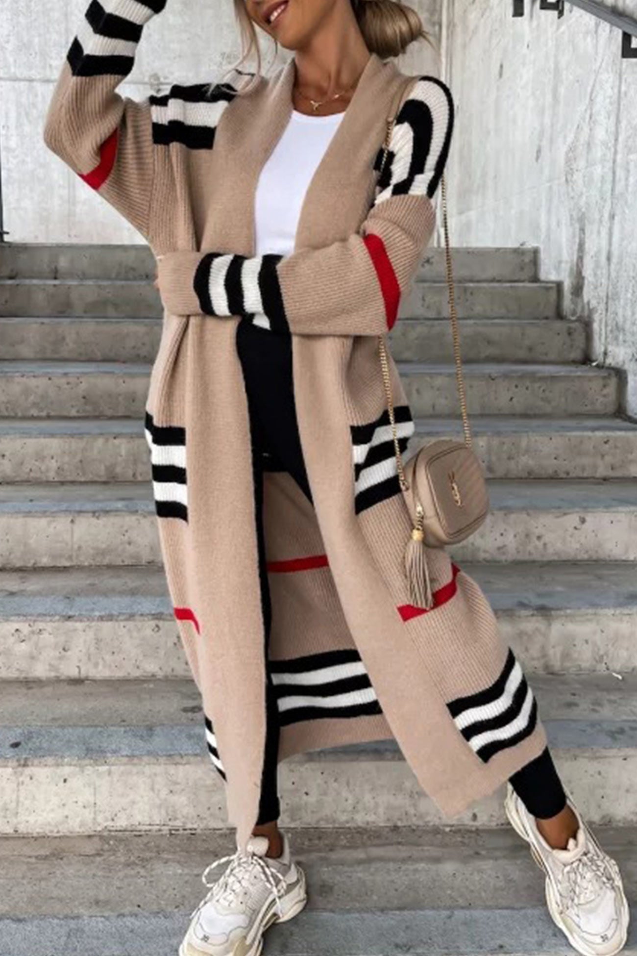 Modern women's sweater with strip pattern, loose & comfortable