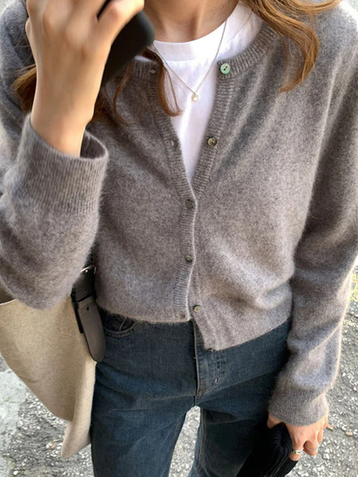Part jacket with a circular neckline and two -tone layer cut