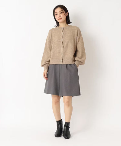 Fashionable all-rounder knitted jacket for cozy elegance