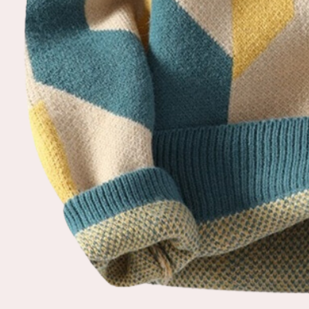 Men’s Knitted Sweater - Geometric Pattern - Crew Neck - Relaxed Fit - Long Sleeve