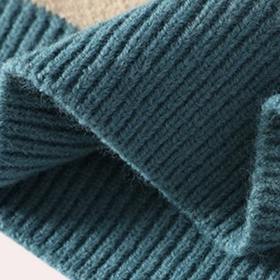 Men’s Knitted Sweater - Geometric Pattern - Crew Neck - Relaxed Fit - Long Sleeve
