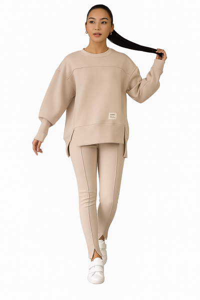 Sweater and leggings set modern and comfortable for women