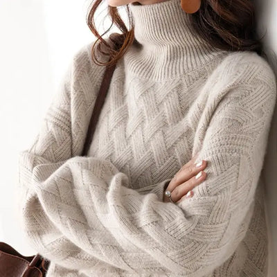 Sweaters made of soft cashmere for stylish women's look