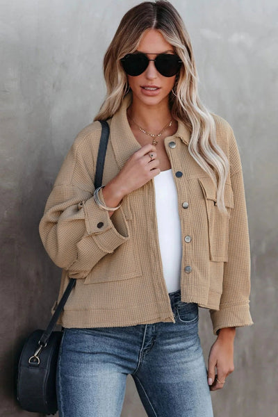 Long -sleeved women's sweater with collar - elegance & comfort