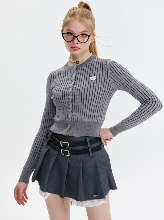 Knitted cardigan with long sleeves and embroidered top