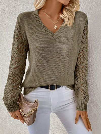 Elizabeth | Soft V-neck Top