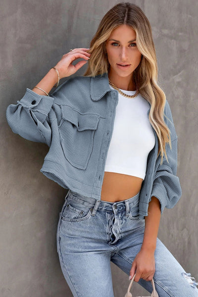 Long -sleeved women's sweater with collar - elegance & comfort