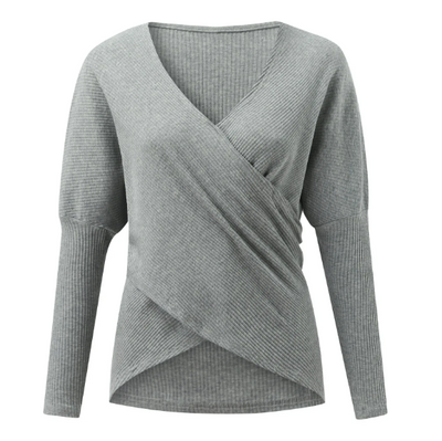 Women's sweater: warm, crossed rope for winter