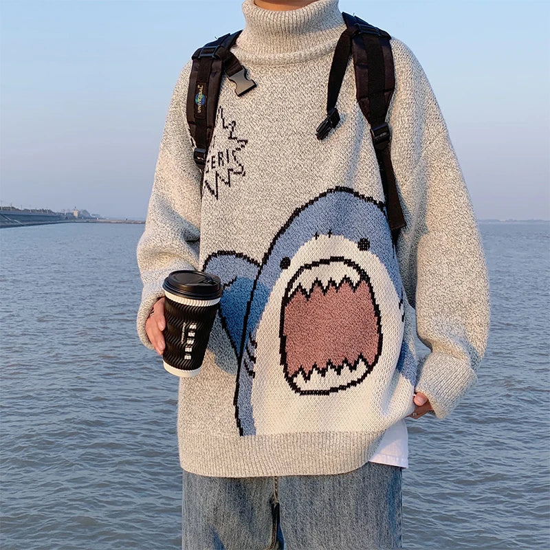 Roll collar: Elegant winter look 2025