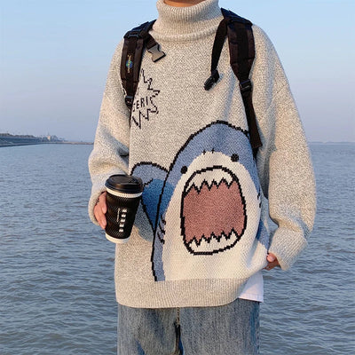 Roll collar: Elegant winter look 2025