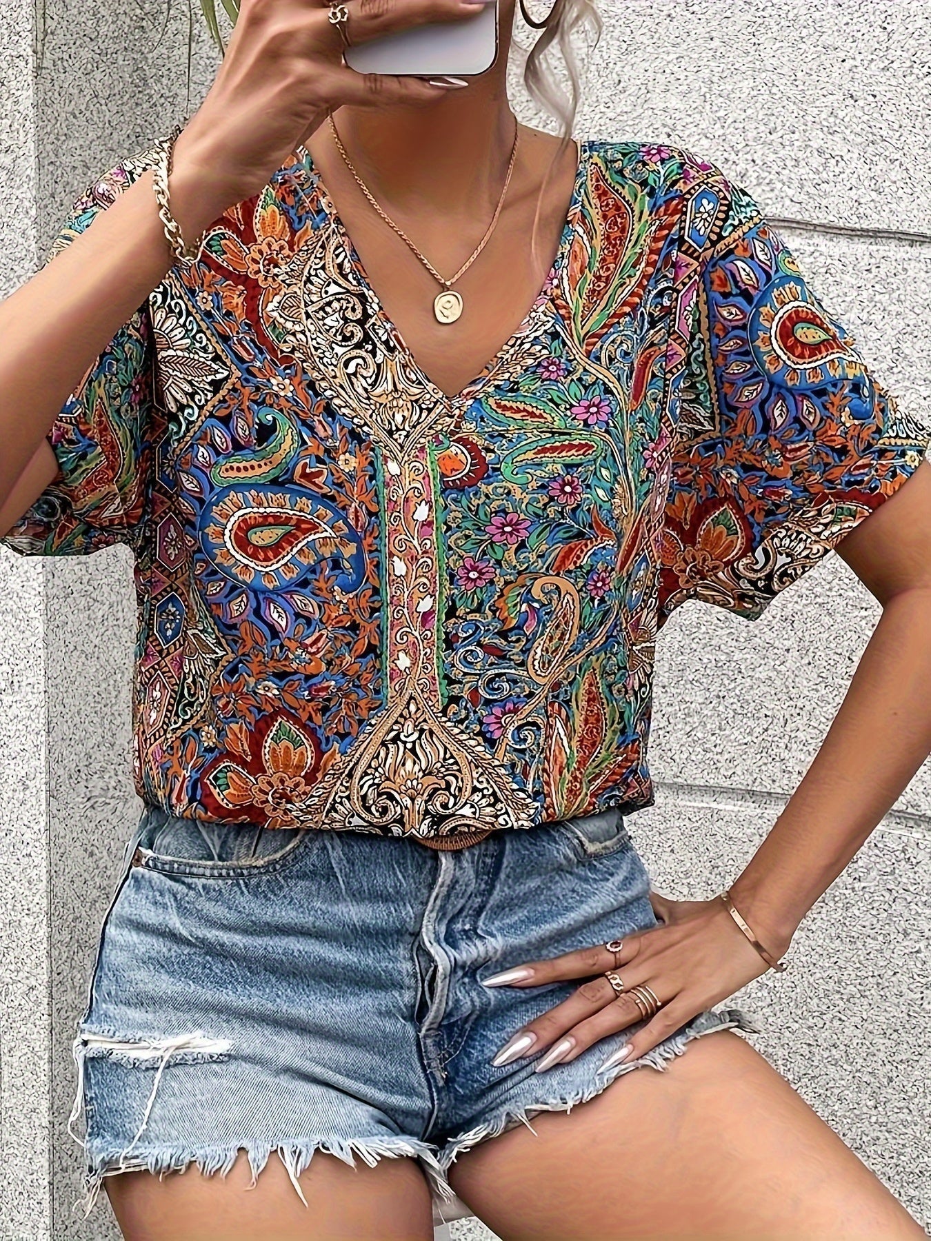 Sara | Moonlit V-Neck Top