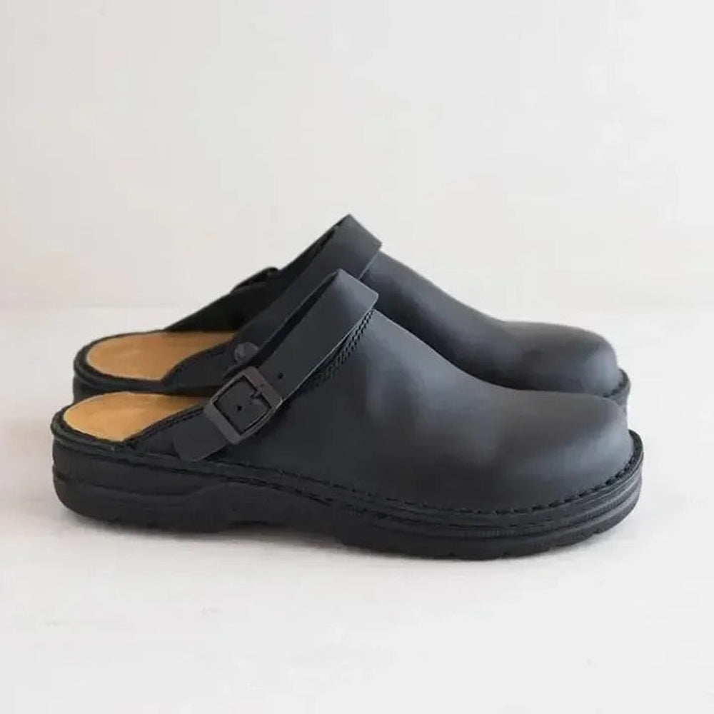 Finn | Rustic Slip-On Clogs