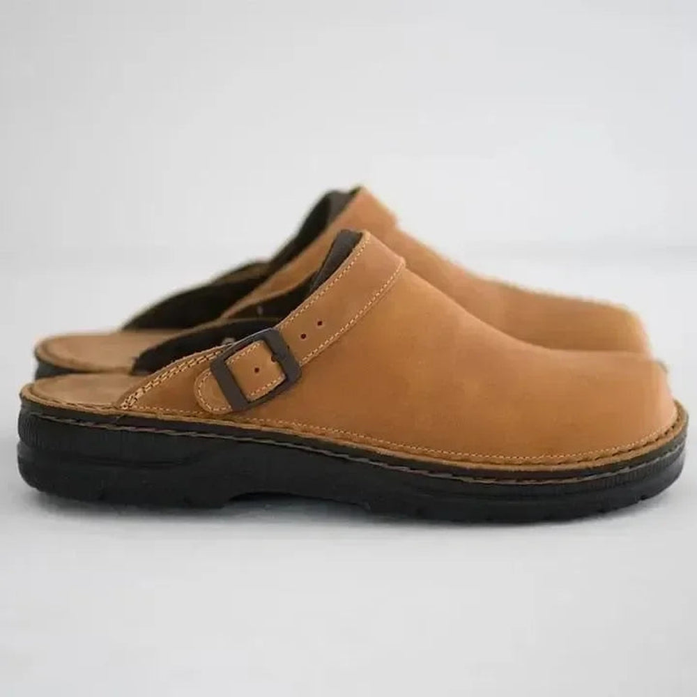 Finn | Rustic Slip-On Clogs