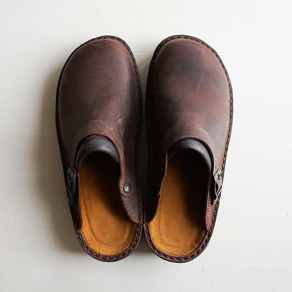Finn | Rustic Slip-On Clogs