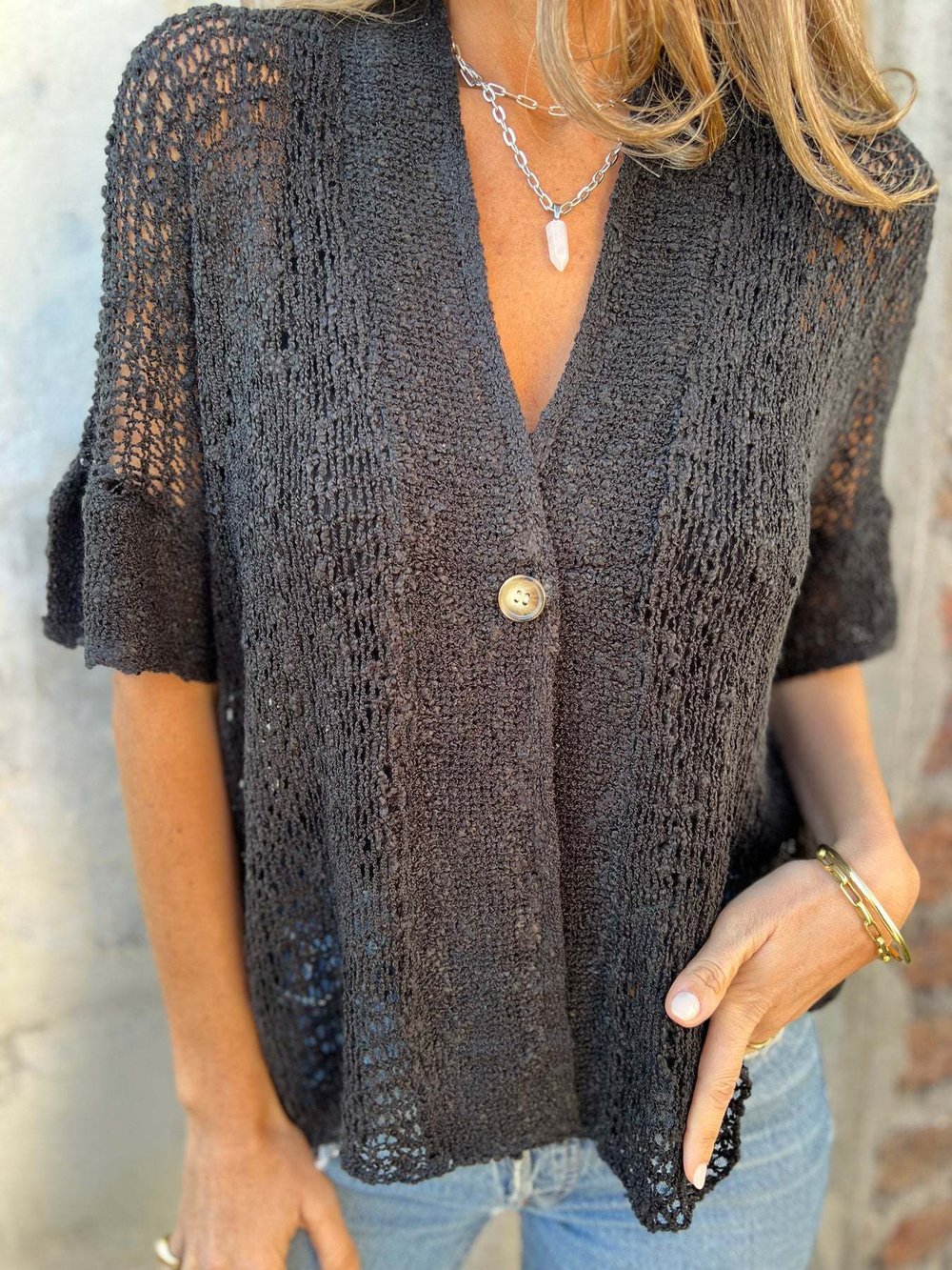 Aditha | Soft V Simplicity Top