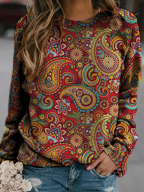 Elegant women's sweater with round neck and print for the winter