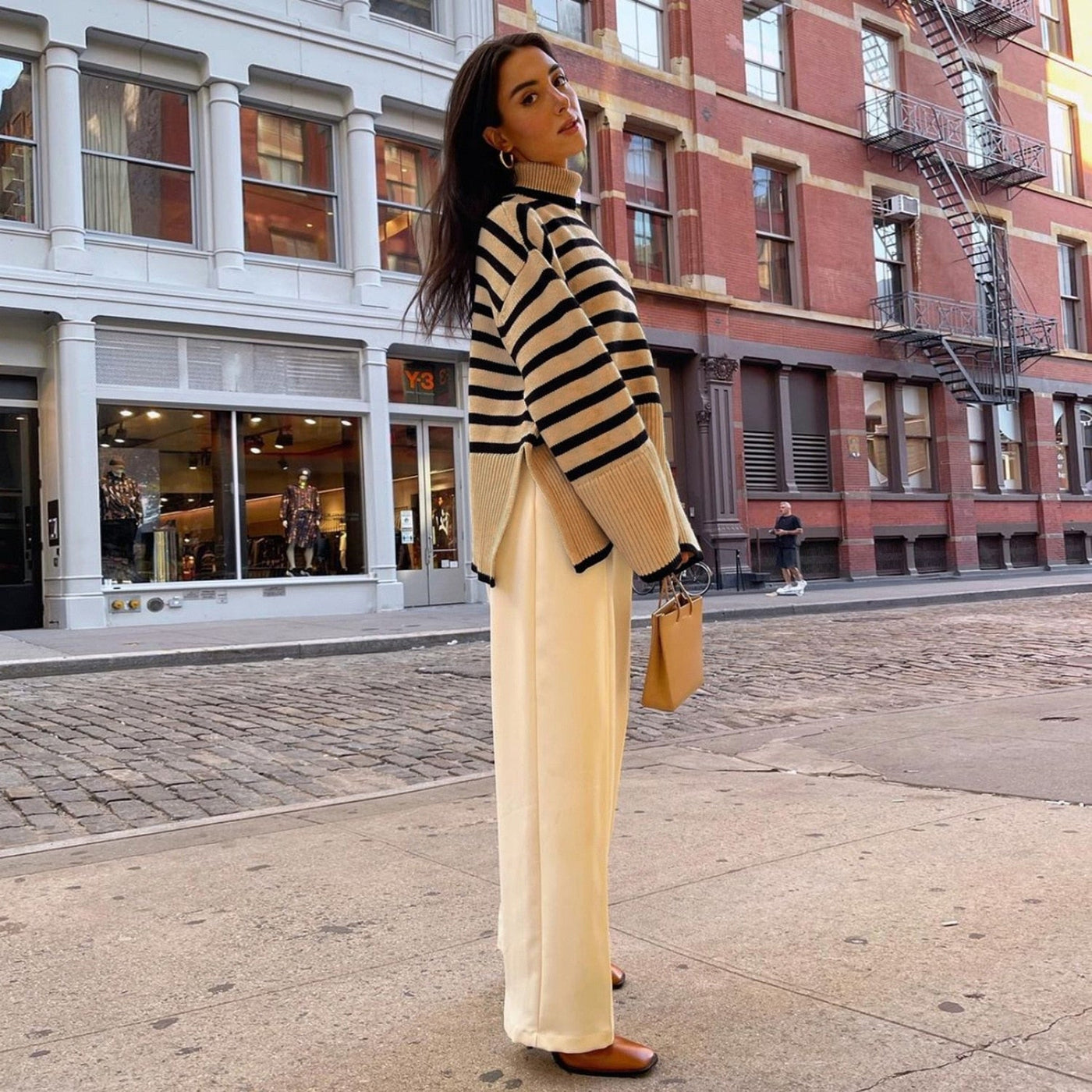Women's sweater: warm rope for cold winter days