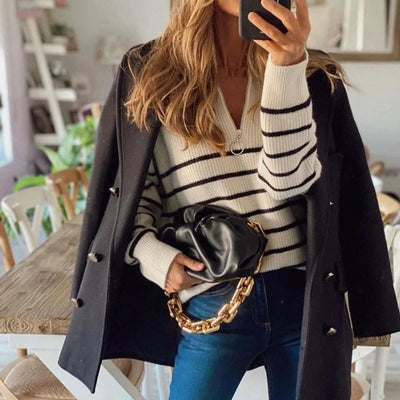 Sweater with zipper for women